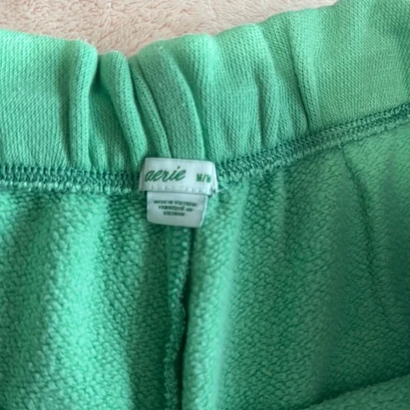 Aerie Green Athletic Shorts with Elastic Waistband - Picture 2 of 3